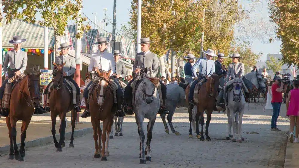 La provincia de Sevilla vive su gran recta final de ferias: 18 municipios cierran septiembre con casetas, música y tradición