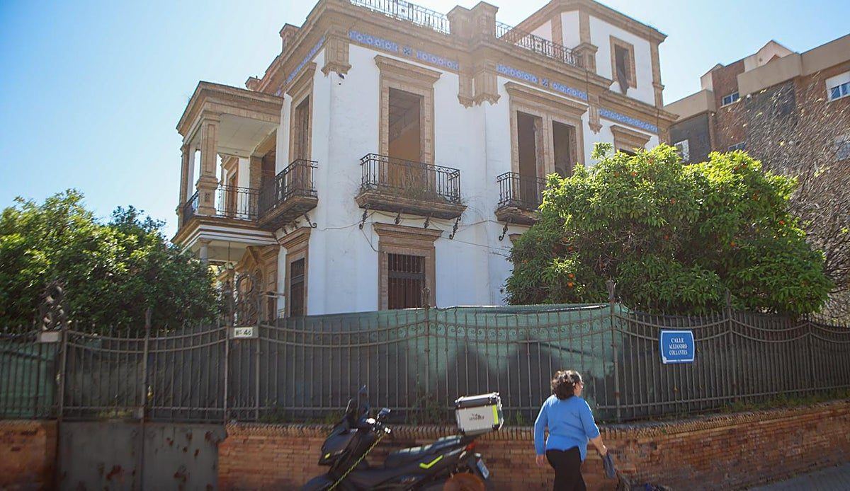 Sevilla da vida al sueño de Manolo Sanlúcar: su instituto de guitarra flamenca abre con alumnos llegados hasta desde la Patag