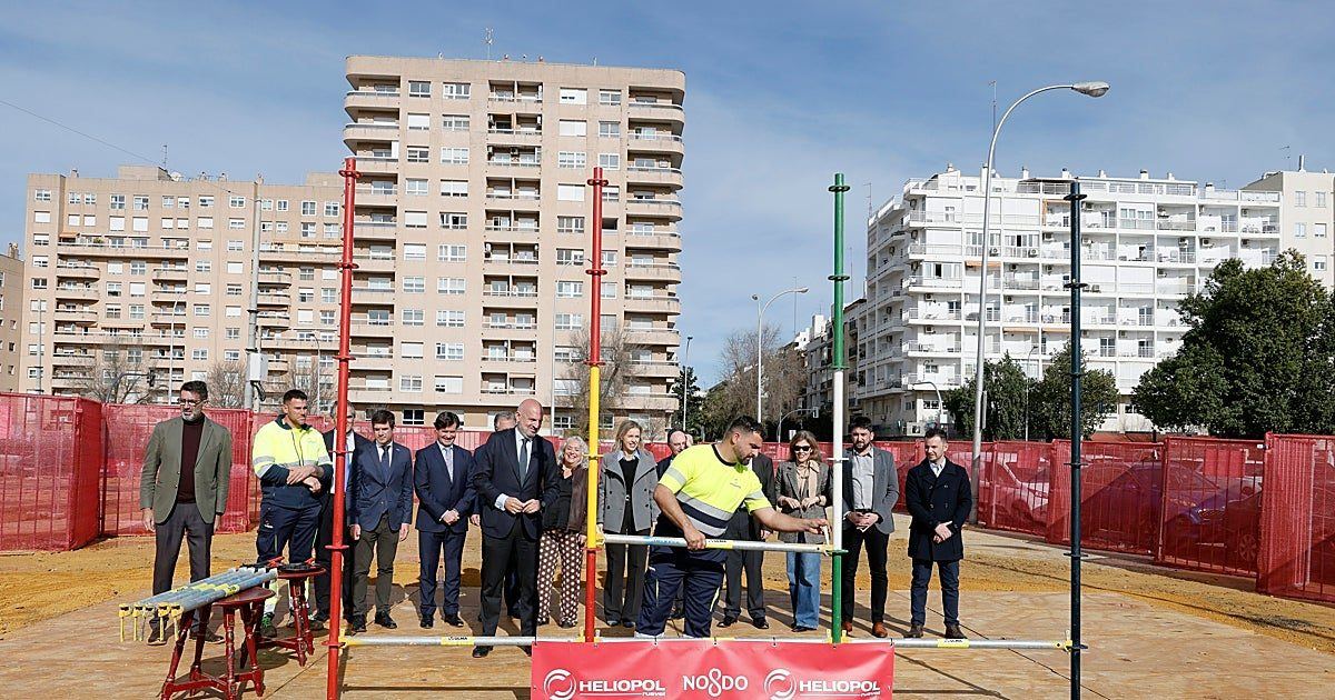Heliopol repite con la portada de la Feria pese al escándalo de los toldos del Puente de San Telmo