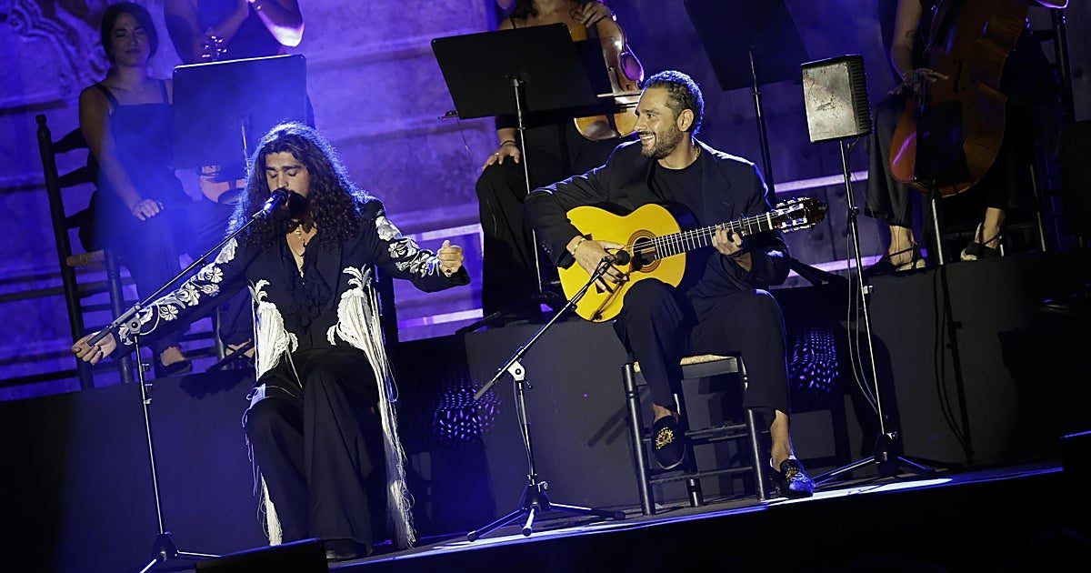 Israel Fernández convierte el Alcázar de Sevilla en un templo del flamenco durante la Bienal 2026