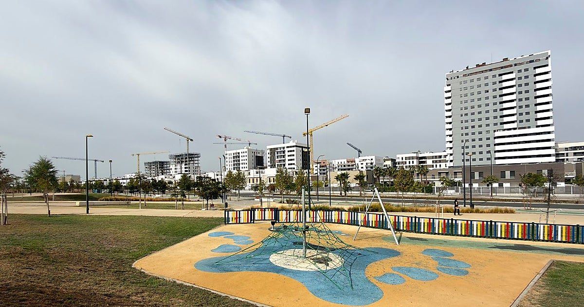 Isla Natura da sus primeros pasos: un gimnasio y una cervecería abren camino en el nuevo barrio de Sevilla