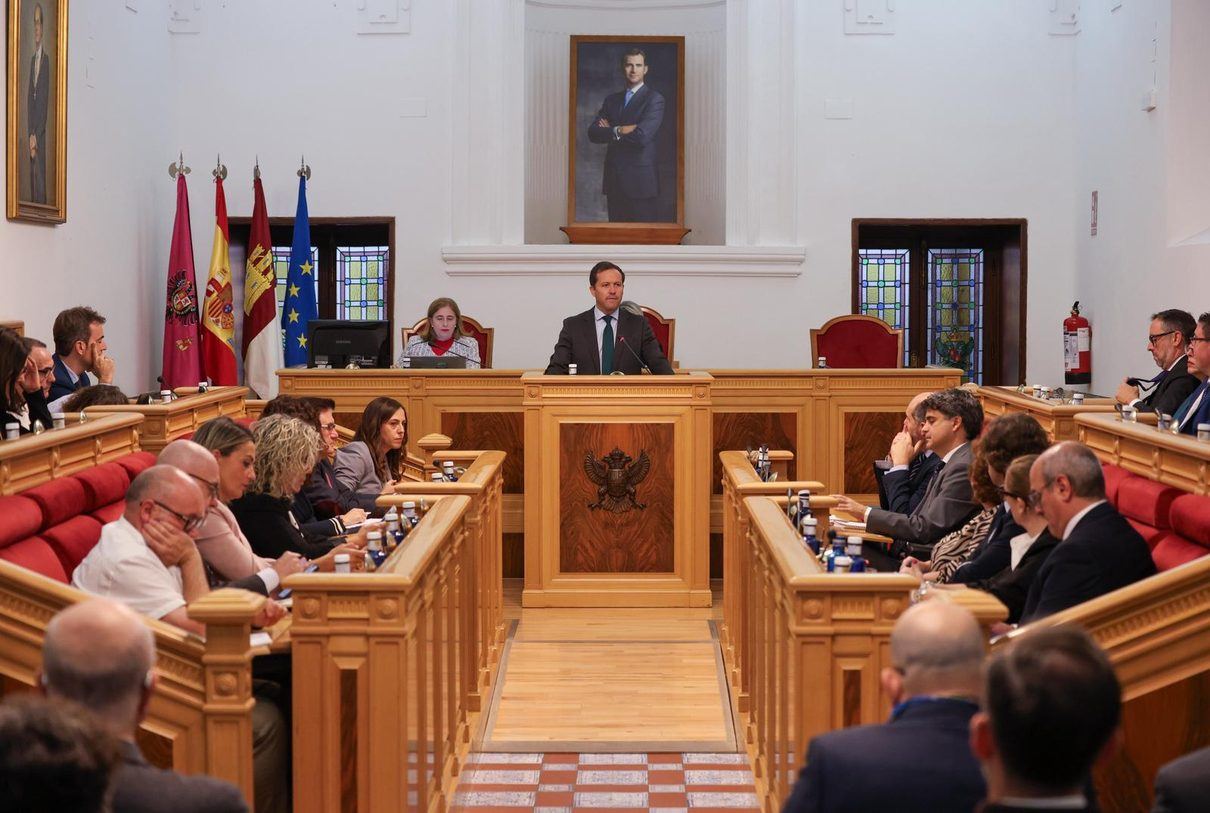 El Ayuntamiento de Toledo cierra su legislatura con un debate municipal marcado por la polémica del nuevo reglamento