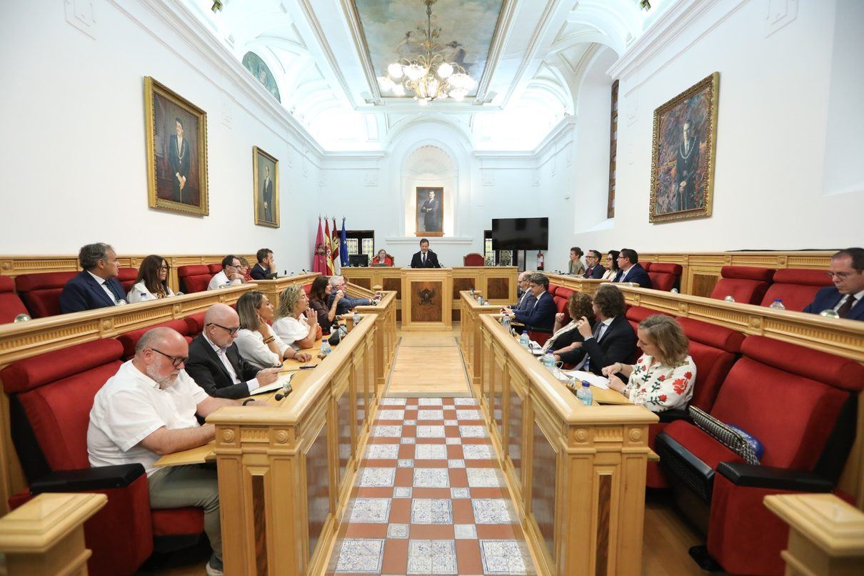 Sumar acusa al Ayuntamiento de Toledo de usar los canales institucionales para hacer propaganda del PP tras el Debate del Est
