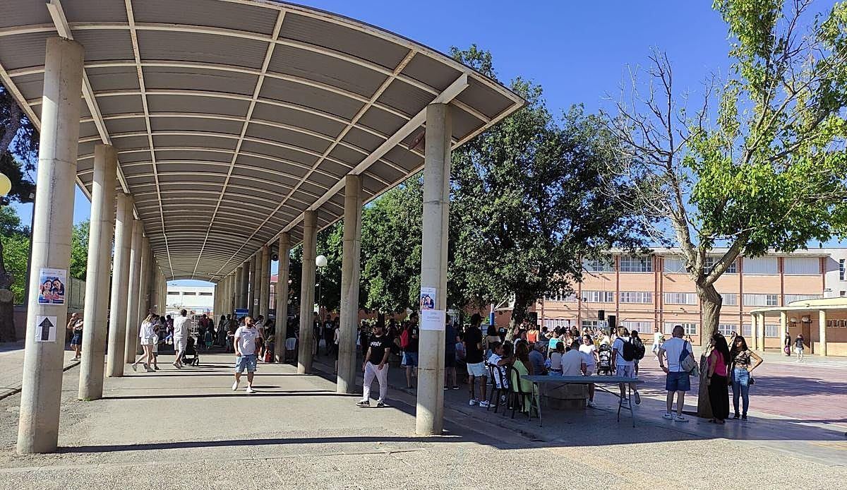 El Ayuntamiento de La Pobla de Farnals actúa de urgencia en el CEIP Cervantes para que el nuevo curso arranque sin riesgos