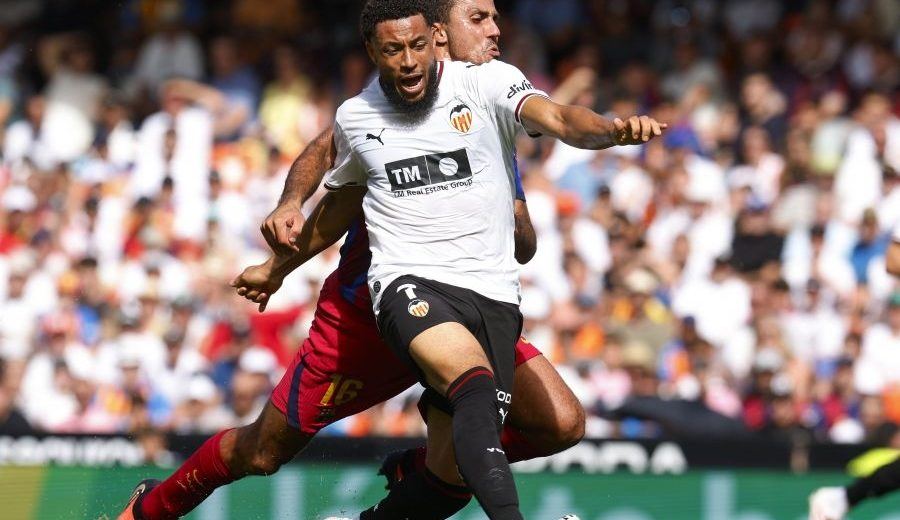 Un solo gol en cuatro jornadas: el Valencia CF toca fondo en su historia anotadora