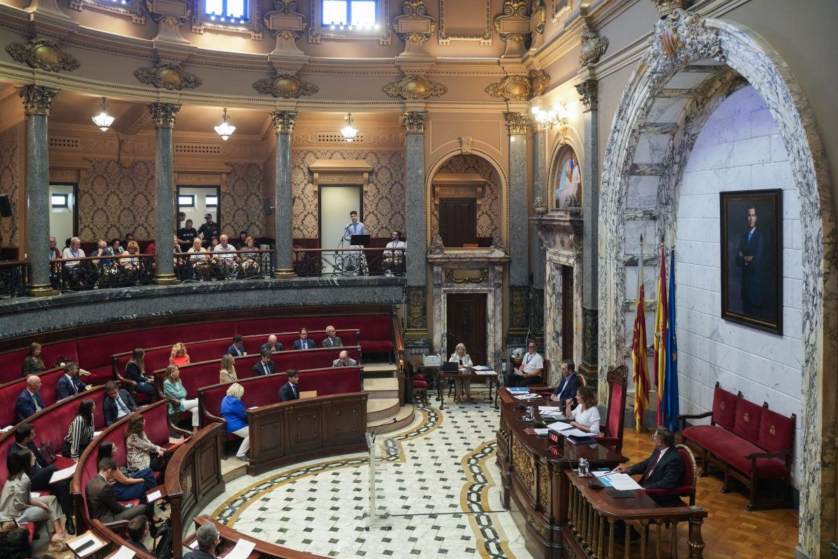 València bate todos los récords de participación vecinal: 65 entidades tomarán la palabra en el último debate de la ciudad de