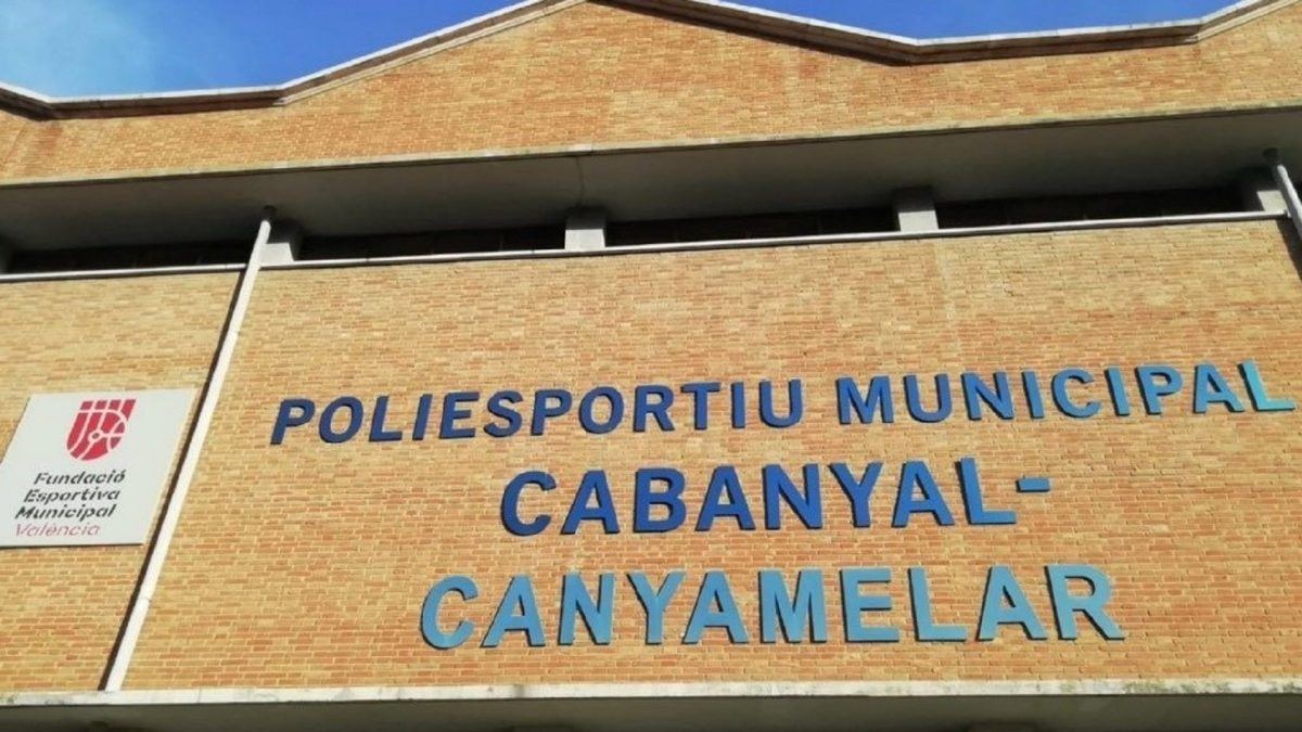 El polideportivo del Cabanyal-Canyamelar se renueva con una inversión de 1,6 millones de euros