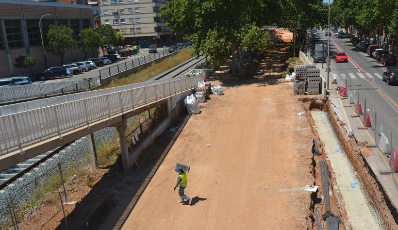 Los pueblos de la zona cero de la dana blindan sus calles ante una nueva alerta naranja por lluvias esta tarde