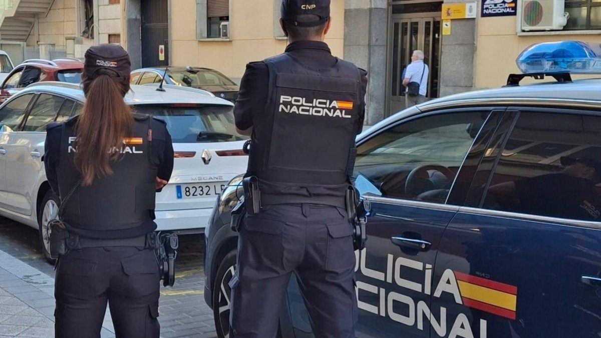 Una reincidente con doce antecedentes y doble identidad cae en Las Delicias tras ser reconocida por una de sus víctimas