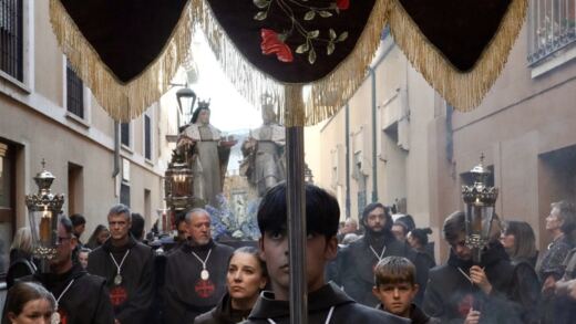 Valladolid saca a la calle nueve imágenes de clausura para honrar los 800 años de San Francisco de Asís