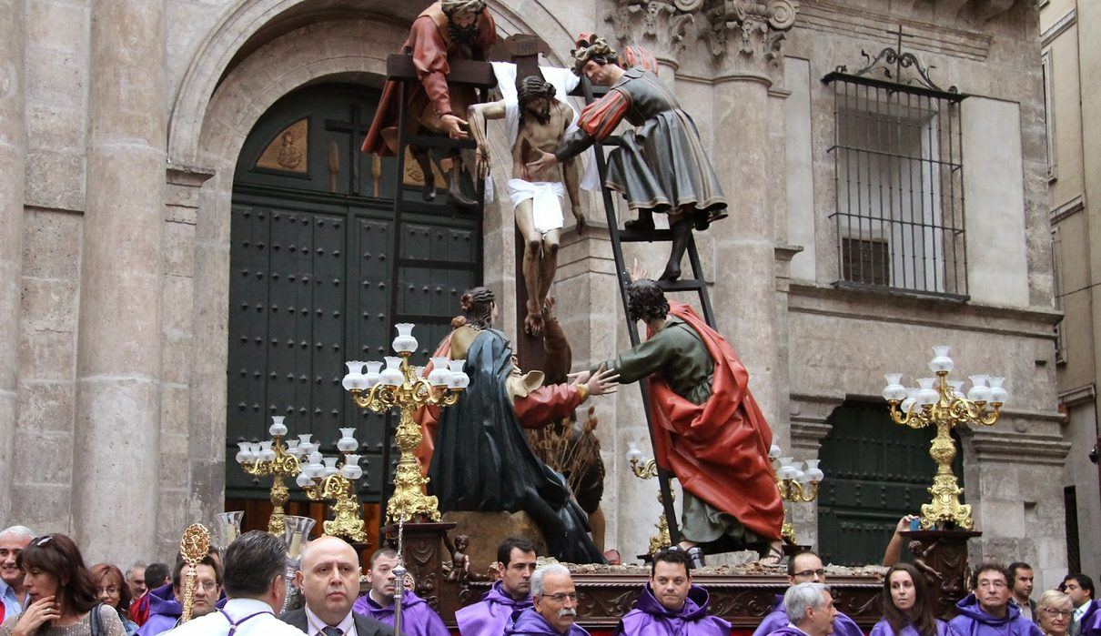 Fallece una semana después del accidente de Parquesol el expresidente de la Cofradía del Descendimiento de Valladolid