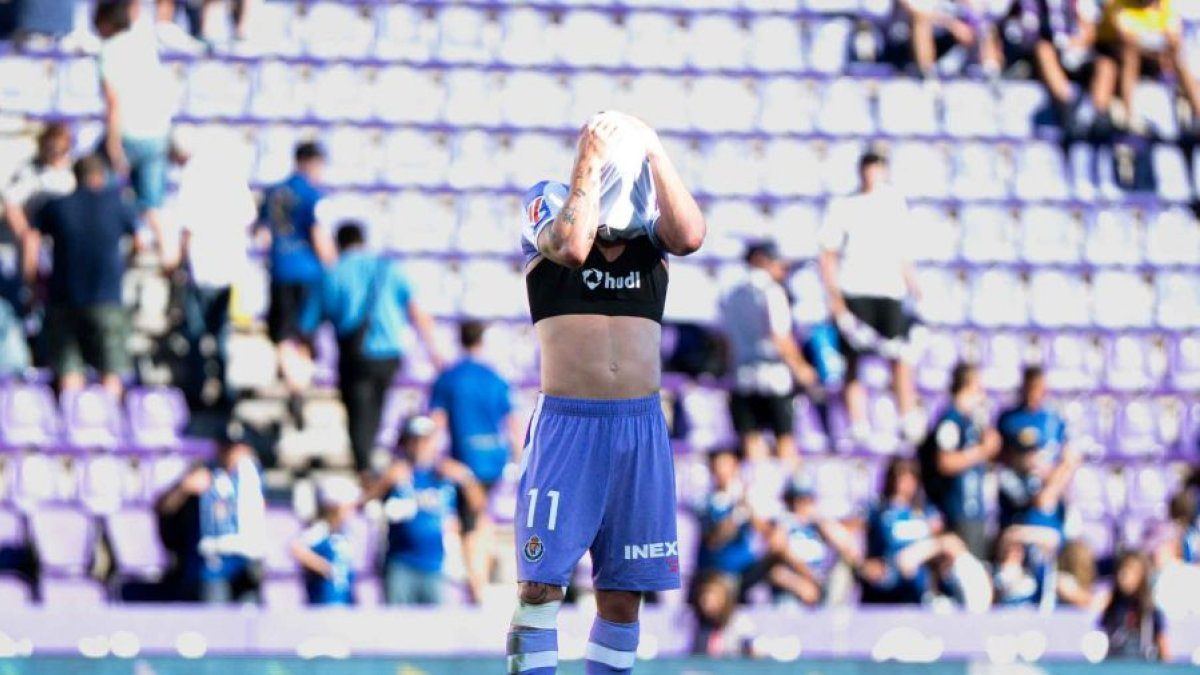 Escribá pide calma tras el bochorno del Pucela ante el Oviedo: «Sería un error ponernos nerviosos»