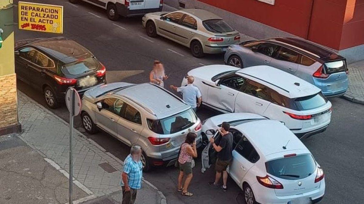 VAMOS y los vecinos de Delicias exigen al Ayuntamiento medidas urgentes en el cruce más peligroso del barrio