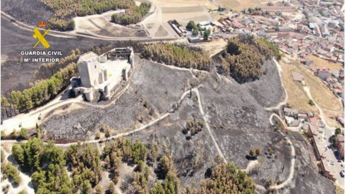 Una mujer señalada como responsable del incendio que arrasó 178 hectáreas y amenazó el castillo de Íscar