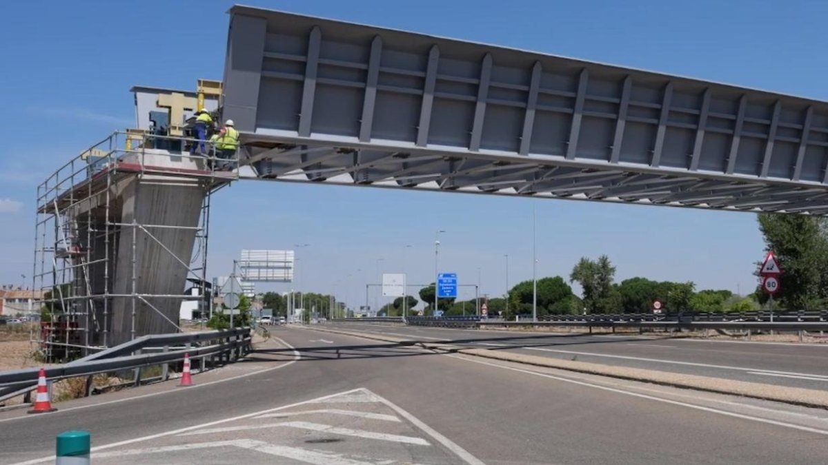 El viaducto de Los Tramposos obliga a cortar la N-601 durante cuatro días en el acceso sur de Valladolid
