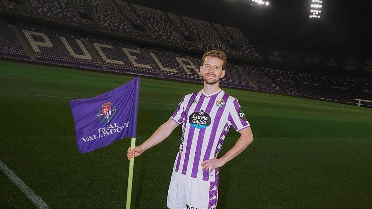 El Real Valladolid cierra la puerta a Erlien y busca un descarte de Las Palmas para apuntalar su plantilla