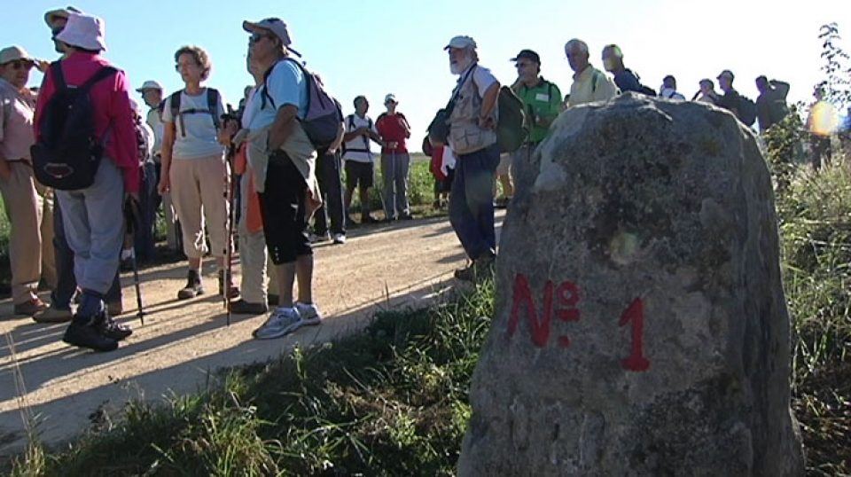 El secreto histórico detrás del paseo de la alcaldesa por los límites de Olarizu cada año