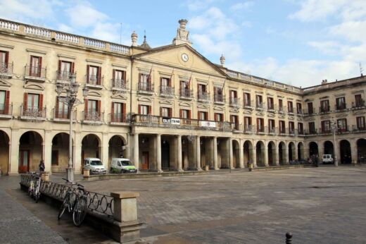 EH Bildu plantea mantener los impuestos sin cambios en Vitoria pero subir las tasas un 2 % el próximo año