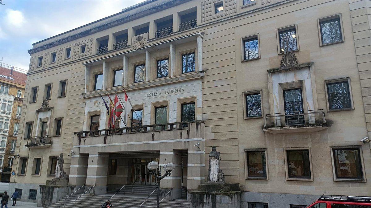 La justicia vasca tumba el decreto del euskera en la administración pública por falta de rigor económico