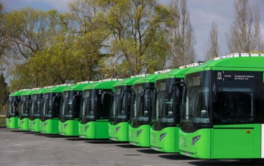 Los patinetes eléctricos seguirán sin poder subir a los autobuses de Vitoria