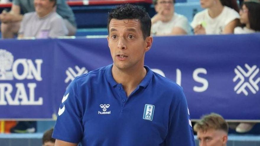 El CB Zamora compite con solo cinco jugadores disponibles y da la cara ante un Ourense superior